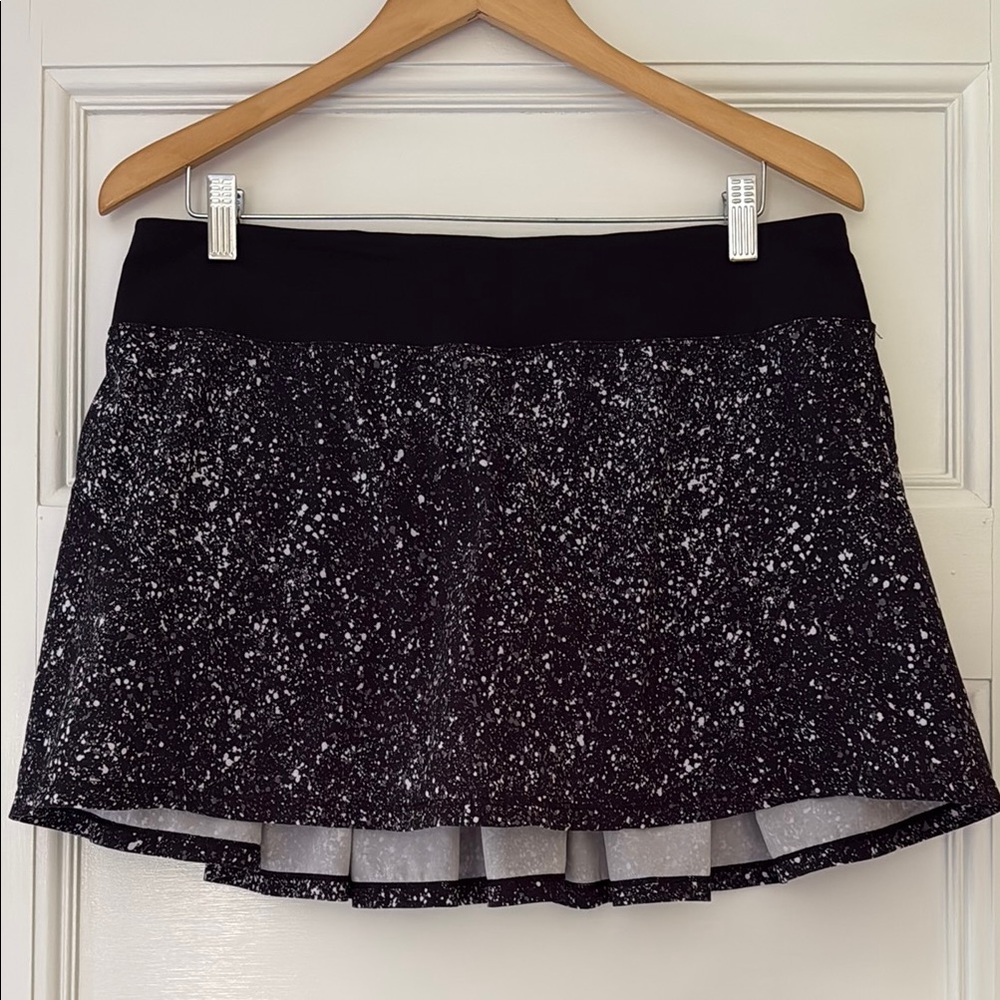 Lululemon Align High Rise Skirt- Black and White Speckled - size 10
